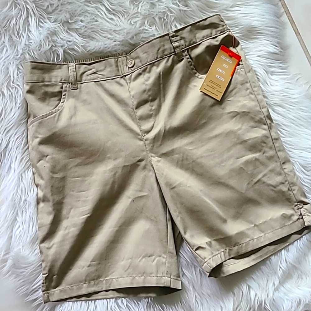 Girls uniform French Toast shorts size 18 color khaki brand new